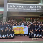 MTsN 7 Jakarta Gelar Workshop Water Rocket, Perkuat Pembelajaran Sains Berbasis Praktik