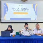 Rapat Dinas MTsN 7 Jakarta Bahas Kontrak Prestasi, Perkuat Komitmen Kinerja Guru dan Karyawan