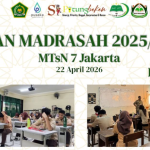 Hari Pertama Ujian Madrasah Kelas IX MTsN 7 Jakarta, Mr Gee : Tetap Semangat, Jujur, dan Percaya Diri