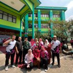Semarak HUT ke-81 RI, Keluarga Besar MTsN 7 Jakarta Ikut Meriahkan Lomba di Kankemenag Jakarta Timur